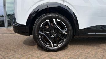 Peugeot 3008 73kWh GT SUV 5dr Electric Auto (210 ps)