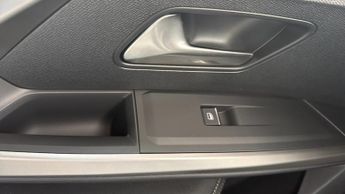 Peugeot 3008 73kWh GT SUV 5dr Electric Auto (210 ps)