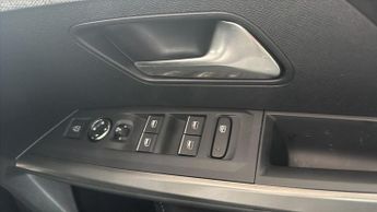 Peugeot 3008 73kWh GT SUV 5dr Electric Auto (210 ps)
