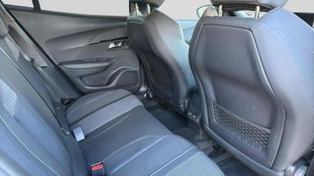 Peugeot 2008 50kWh GT SUV 5dr Electric Auto (7kW Charger) (136 ps)