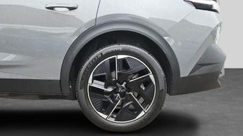 Peugeot 408 58kWh GT Fastback 5dr Electric Auto (210 ps)