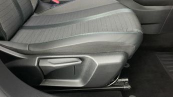 Peugeot 2008 1.2 PureTech Allure Premium SUV 5dr Petrol EAT Euro 6 (s/s) (130