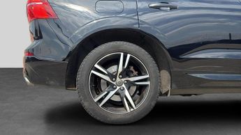 Volvo Xc60 2.0 B5 MHEV R-Design SUV 5dr Petrol Hybrid Auto AWD Euro 6 (s/s)