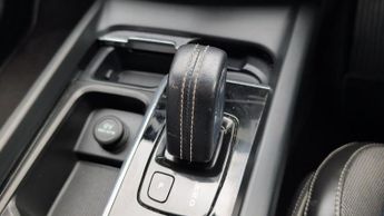 Volvo Xc60 2.0 B5 MHEV R-Design SUV 5dr Petrol Hybrid Auto AWD Euro 6 (s/s)