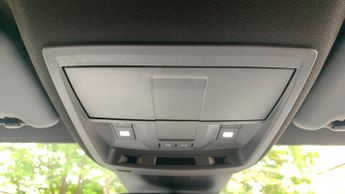 Peugeot 3008 SUV 1.2 Allure SUV 5dr Petrol Hybrid e-DSC6 Euro 6 (s/s) (136 ps)