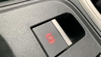 Jeep Avenger 54kWh e-Summit SUV 5dr Electric Auto (156 ps)