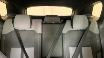 Vauxhall Grandland 1.2 Ultimate SUV 5dr Petrol Hybrid e-DCT Euro 6 (s/s) (136 ps)