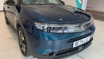 Vauxhall Grandland 1.2 Ultimate SUV 5dr Petrol Hybrid e-DCT Euro 6 (s/s) (136 ps)