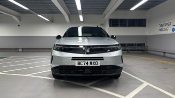 Vauxhall Grandland 1.2 Ultimate SUV 5dr Petrol Hybrid e-DCT Euro 6 (s/s) (136 ps)