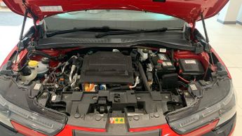 Alfa Romeo Junior 54kWh Elettrica Speciale SUV 5dr Electric Auto (156 ps)