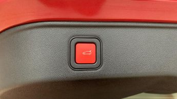 Alfa Romeo Junior 54kWh Elettrica Speciale SUV 5dr Electric Auto (156 ps)