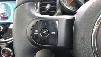 Mini Hatch 1.5 Cooper Exclusive Steptronic Euro 6 (s/s) 5dr