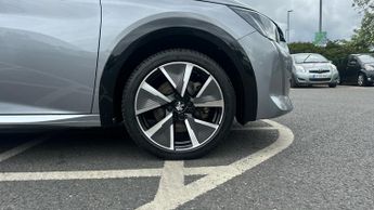 Peugeot 208 50kWh GT Line Hatchback 5dr Electric Auto (136 ps)