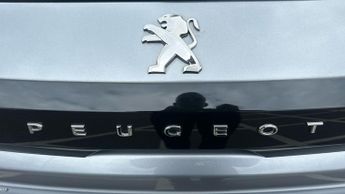 Peugeot 208 50kWh GT Line Hatchback 5dr Electric Auto (136 ps)