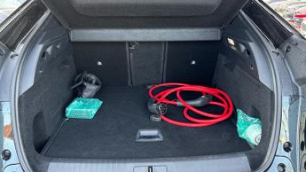 Peugeot 3008 73kWh GT SUV 5dr Electric Auto (210 ps)