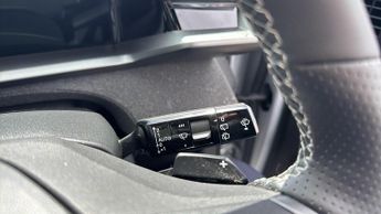 Vauxhall Grandland Electric 73kWh Ultimate SUV 5dr Electric Auto (213 ps)