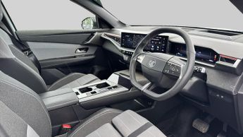 Vauxhall Grandland Electric 73kWh Ultimate SUV 5dr Electric Auto (213 ps)