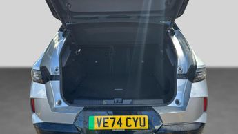 Vauxhall Grandland Electric 73kWh Ultimate SUV 5dr Electric Auto (213 ps)
