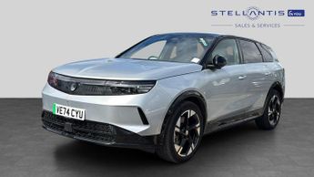 Vauxhall Grandland Electric 73kWh Ultimate SUV 5dr Electric Auto (213 ps)