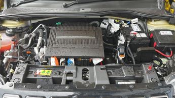 Jeep Avenger 54kWh e-Summit SUV 5dr Electric Auto (156 ps)