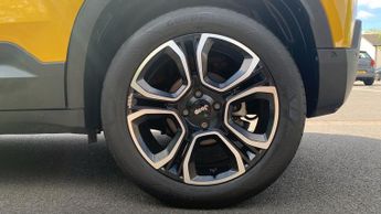 Jeep Avenger 54kWh e-Summit Auto 5dr