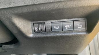 Jeep Avenger 54kWh e-Summit Auto 5dr