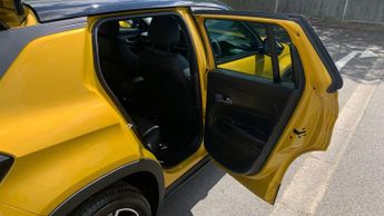 Jeep Avenger 54kWh e-Summit Auto 5dr