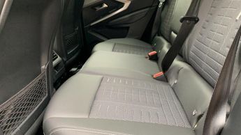 Peugeot 3008 SUV 1.2 GT SUV 5dr Petrol Hybrid e-DSC6 Euro 6 (s/s) (136 ps)