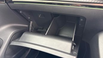 Peugeot 2008 50kWh GT SUV 5dr Electric Auto (7kW Charger) (136 ps)