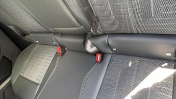 Peugeot 3008 73kWh GT SUV 5dr Electric Auto (210 ps)