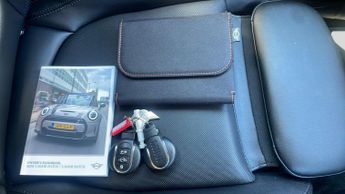 Mini Hatch 1.5 Cooper Classic Hatchback 5dr Petrol Steptronic Euro 6 (s/s) 