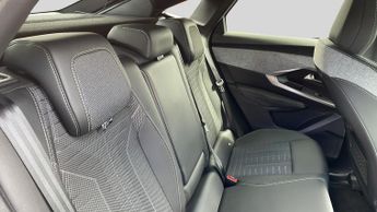 Peugeot 3008 73kWh GT SUV 5dr Electric Auto (210 ps)