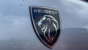 Peugeot 3008 73kWh GT SUV 5dr Electric Auto (210 ps)