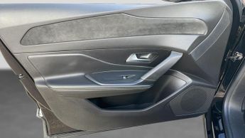 Peugeot 408 58kWh GT Fastback 5dr Electric Auto (210 ps)