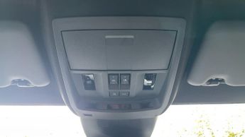 Vauxhall Grandland Electric 73kWh Ultimate SUV 5dr Electric Auto (213 ps)