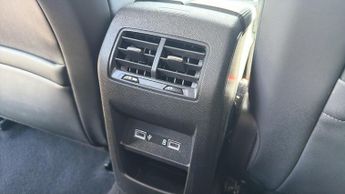 Peugeot 308 1.2 PureTech Allure Premium Hatchback 5dr Petrol EAT Euro 6 (s/s