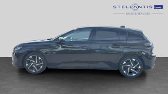 Peugeot 308 1.2 PureTech Allure Premium Hatchback 5dr Petrol EAT Euro 6 (s/s
