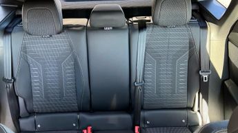 Peugeot 3008 SUV 1.2 Allure SUV 5dr Petrol Hybrid e-DSC6 Euro 6 (s/s) (136 ps)