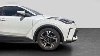 Toyota C-Hr 2.0 VVT-h GPF Design SUV 5dr Petrol Hybrid CVT Euro 6 (s/s) (184