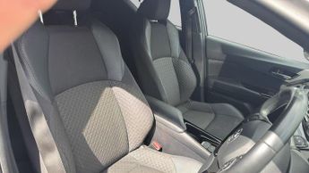 Toyota C-Hr 2.0 VVT-h GPF Design SUV 5dr Petrol Hybrid CVT Euro 6 (s/s) (184