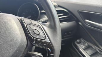Toyota C-Hr 2.0 VVT-h GPF Design SUV 5dr Petrol Hybrid CVT Euro 6 (s/s) (184