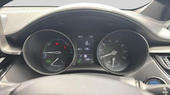 Toyota C-Hr 2.0 VVT-h GPF Design SUV 5dr Petrol Hybrid CVT Euro 6 (s/s) (184