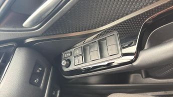 Toyota C-Hr 2.0 VVT-h GPF Design SUV 5dr Petrol Hybrid CVT Euro 6 (s/s) (184
