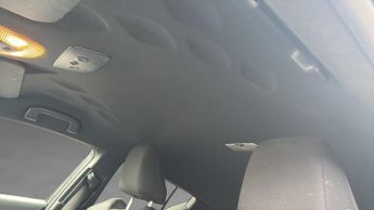 Toyota C-Hr 2.0 VVT-h GPF Design SUV 5dr Petrol Hybrid CVT Euro 6 (s/s) (184