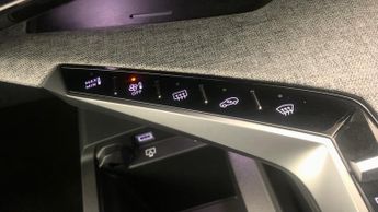 Peugeot 3008 73kWh GT SUV 5dr Electric Auto (210 ps)
