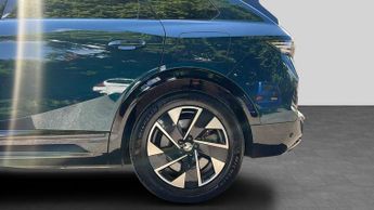 Vauxhall Grandland Electric 73kWh GS SUV 5dr Electric Auto (213 ps)