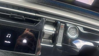 Peugeot 3008 73kWh GT SUV 5dr Electric Auto (210 ps)
