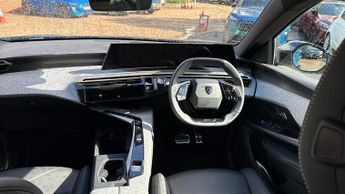Peugeot 3008 73kWh GT SUV 5dr Electric Auto (210 ps)