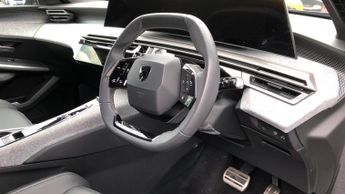 Peugeot 3008 73kWh GT SUV 5dr Electric Auto (210 ps)