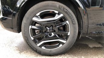 Peugeot 3008 73kWh GT SUV 5dr Electric Auto (210 ps)